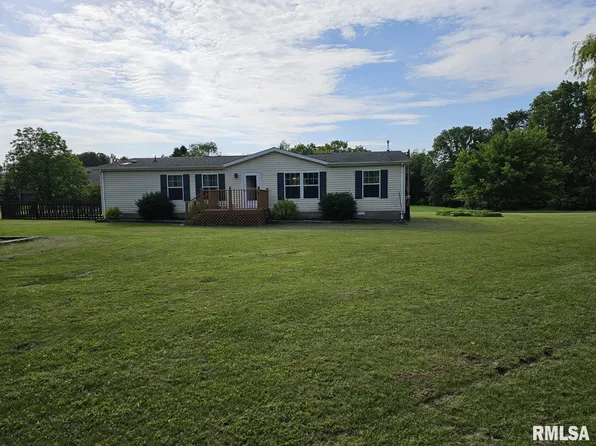 16031 N Angling Ln, Mount Vernon, IL 62864