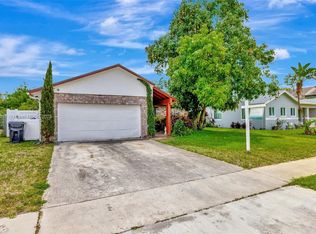 1905 SW 87th Ave, North Lauderdale, FL 33068