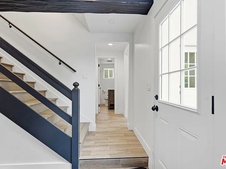 5452 Harcross Dr — Photo 37