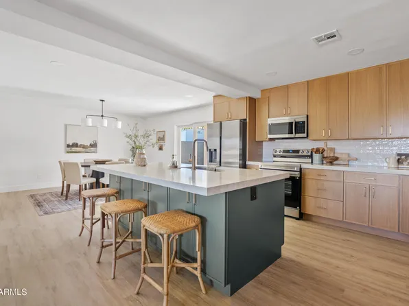 1983 E DUNBAR Drive, Tempe, AZ 85282