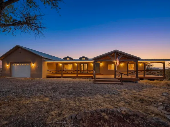 5 Wide View Ln, Santa Fe, NM 87508