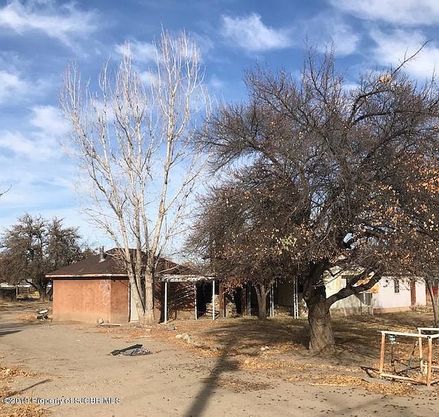 2nd image of 930 E Murray Dr