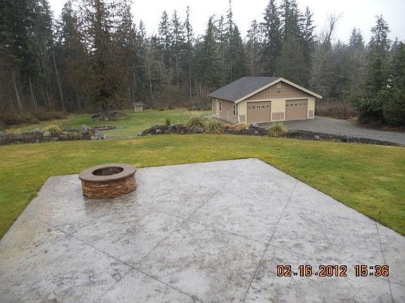 Extensive Back Yard