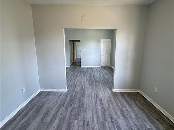 5th image of 1726-28 Lesseps St
