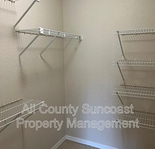 10263 Gandy Blvd N #409 — Photo 9