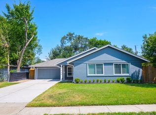7926 Ridgeview Dr, Houston, TX 77055