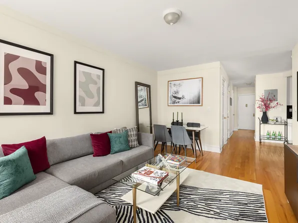 801 Riverside Drive 4B image 2 of 7