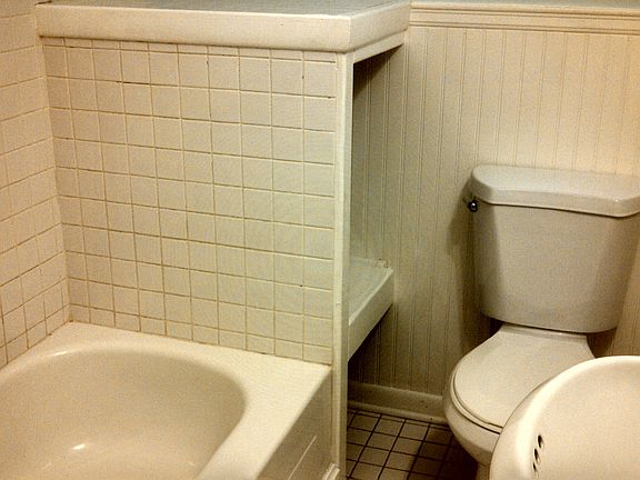 5th image of 3790 W 22nd Pl