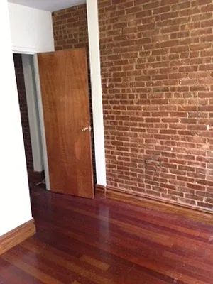 Rented by International Property Services LLC | media 15