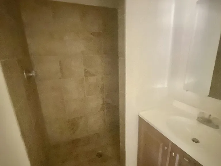 3328 Lincoln Ave #B — Photo 11