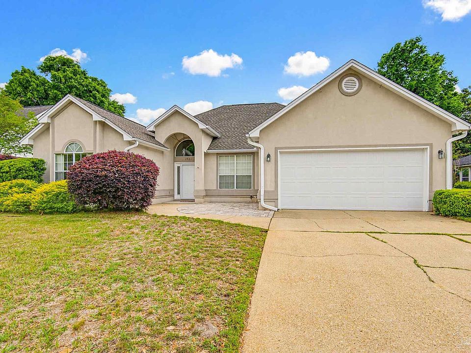 1st image of 3921 Leesway Cir