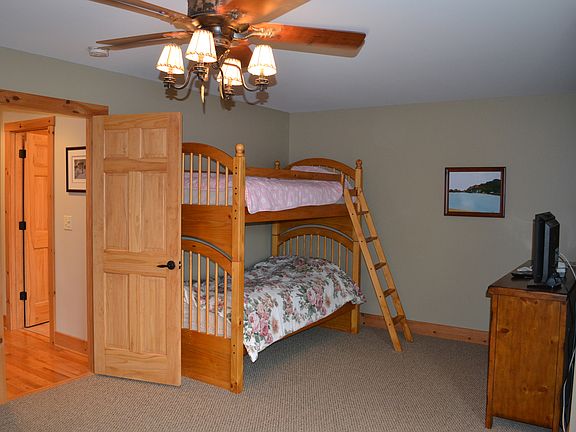 Sleeps lots of people