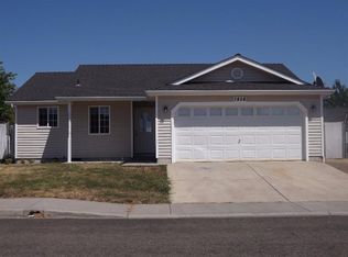 7858 Laura Ln, White City, OR 97503