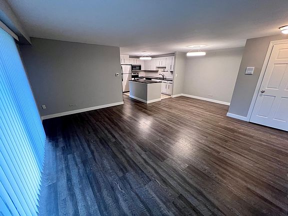 4th image of 1110 Mercury Dr