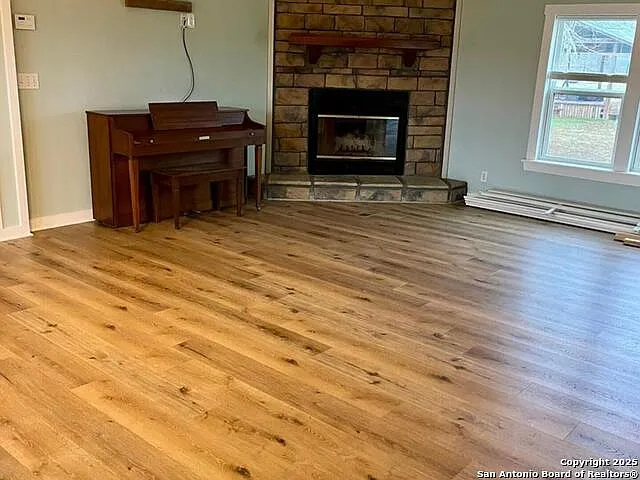 298 Haley Ln — Photo 8