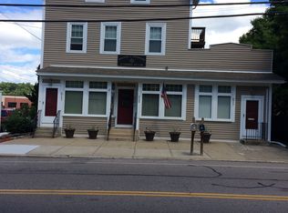 609 Newport Ave, Attleboro, MA 02703