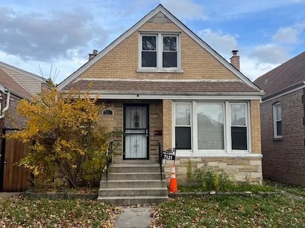 7131 S Troy St, Chicago, IL 60629