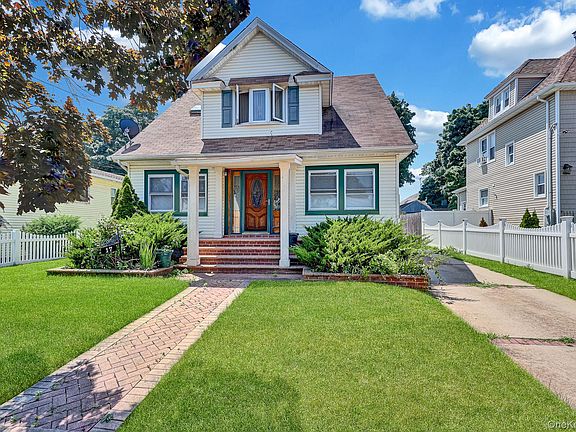 4th image of 17 Shonnard Avenue