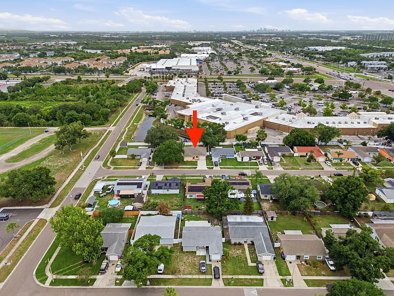 1072 Bridlewood Way — Photo 35
