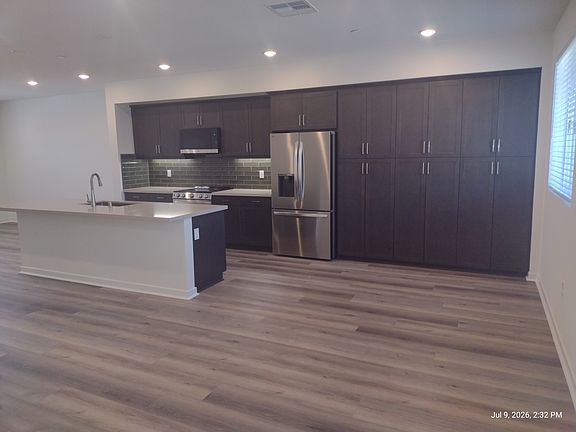 4th image of 557 Via Vallarta
