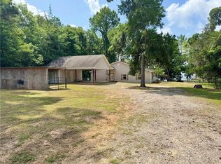 602 Claudes Rd, Colfax, LA 71417