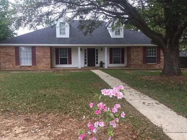 9943 Wedgefield Blvd, Mobile, AL 36608