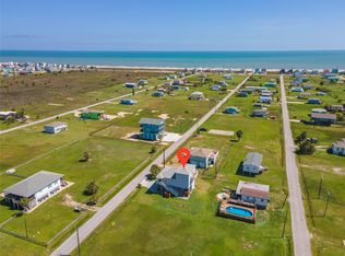 3920 2nd St, Galveston, TX 77554