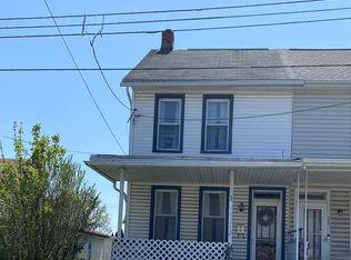 242 E Maple St, Lebanon, PA 17046