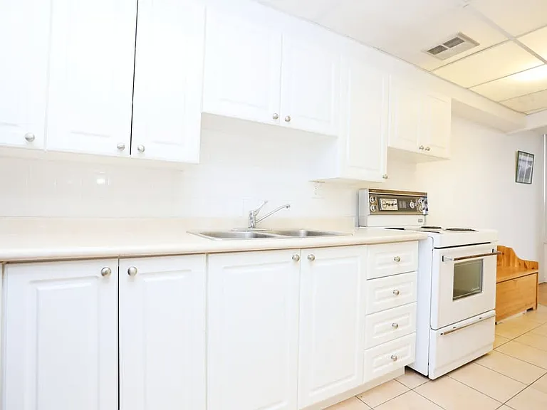 11 Wincott Dr #1202 — Photo 8