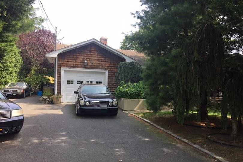 2nd image of 9 Canvasback Ln