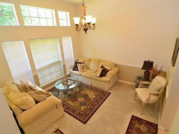 3rd image of 206 High Meadows Dr