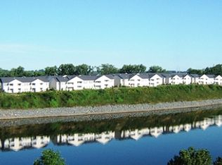 1803 River View Rd, Troy, NY 12183