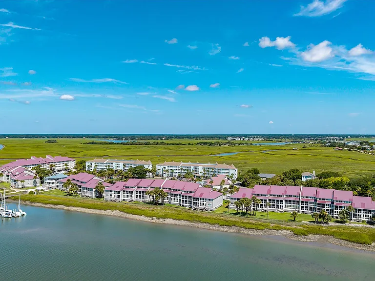 4 W Mariners Cay Dr — Photo 32