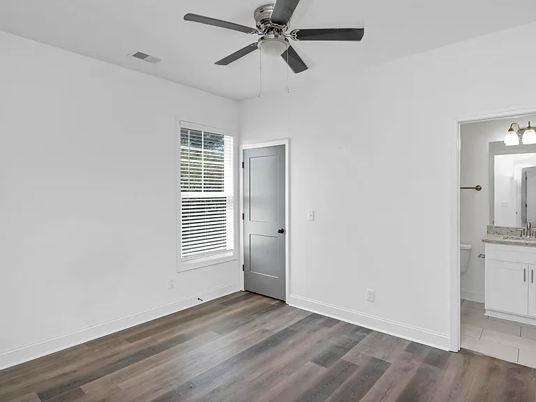 2035 Rosewood Dr #A — Photo 27