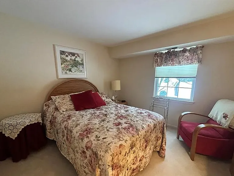 502 Briarwood Dr #A — Photo 1
