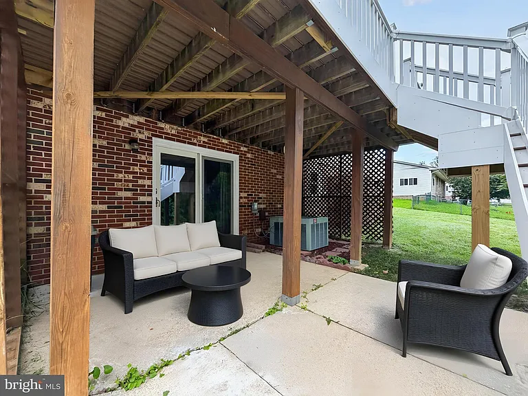 30075 Huntt Rd — Photo 11