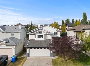 20 S Tuscarora Pl NW, Calgary, AB T3L 2G1