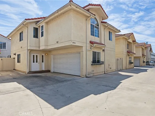 18334 Keswick St, Reseda, CA 91335