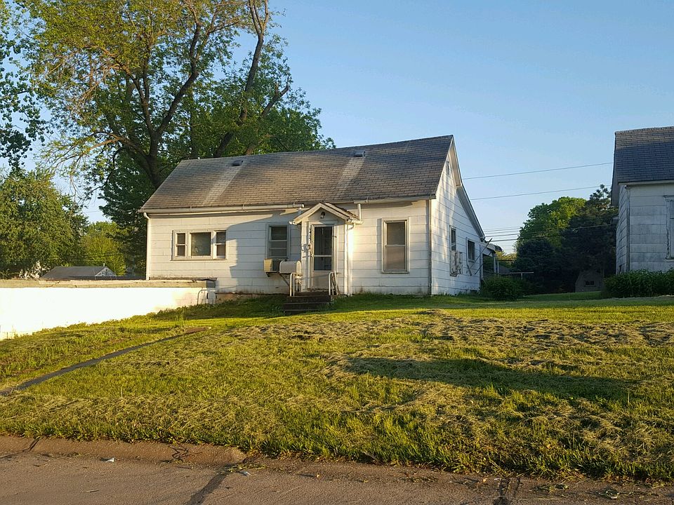 1st image of 1415 9th St
