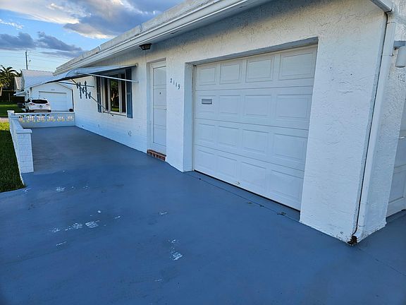 3rd image of 2119 SW 22nd Street