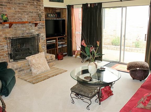 4th image of 2608 Country Lake Dr