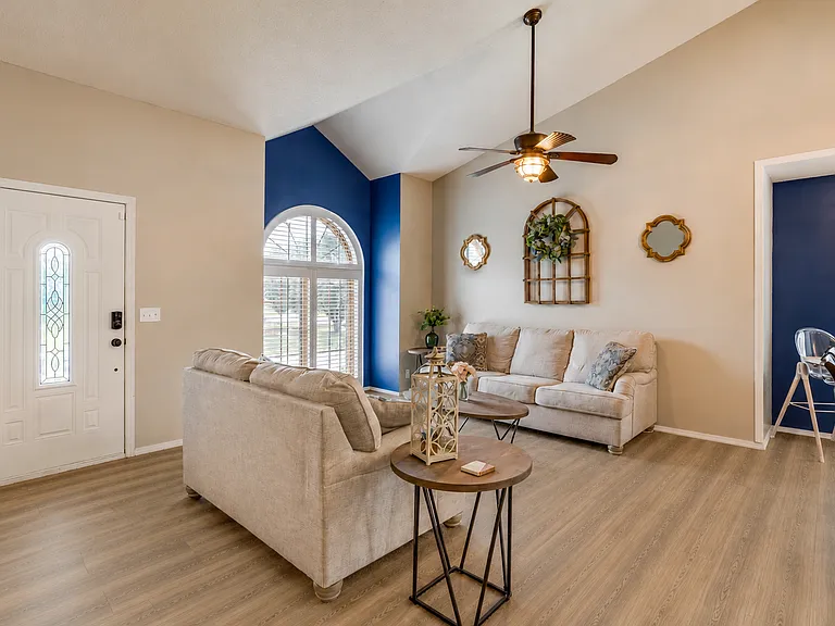 2411 N Button Bush Cir — Photo 9