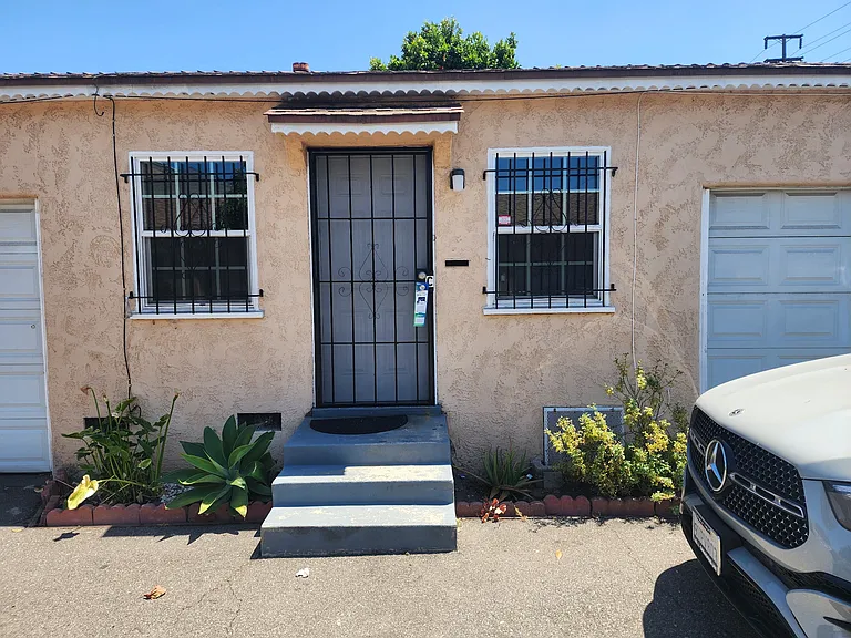 5964 Fishburn Ave #C — Photo 10
