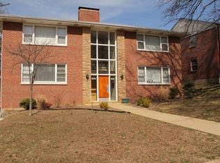 8123 Whitburn Dr UNIT 1W, Saint Louis, MO 63105