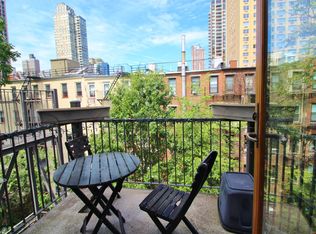 347 E 82nd St APT 403, New York, NY 10028