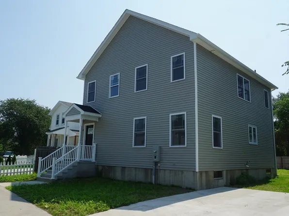 11 King St, Springfield, MA 01109