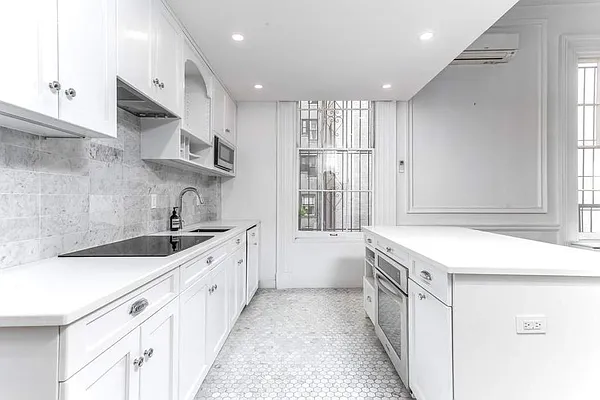 Rented by Sotheby's International Realty | media 5