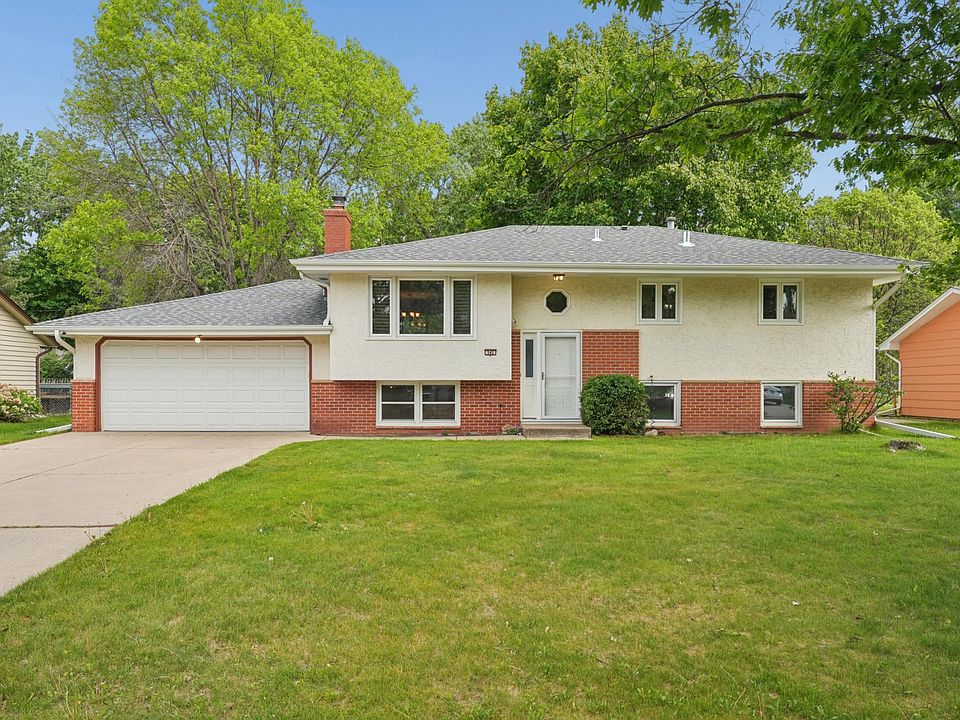 1st image of 543 Westby Dr NE