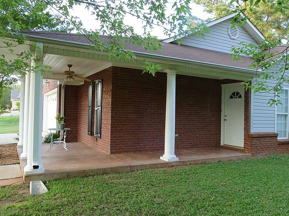 L-Shaped front porch