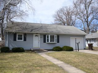 3917 Lancaster St, Midland, MI 48642
